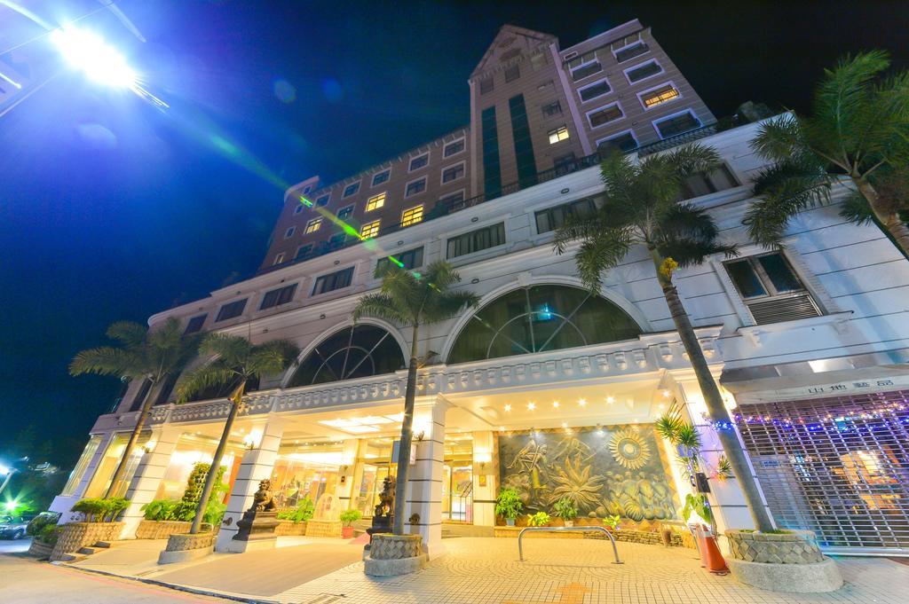 Dongpo Ti Lun Hotel Xinyi Eksteriør bilde