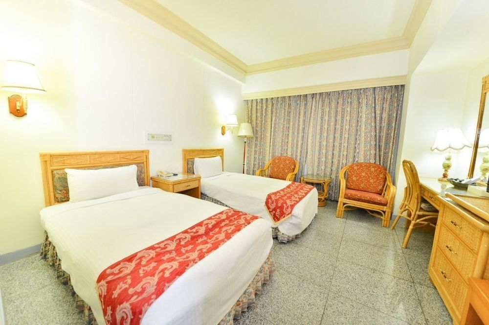Dongpo Ti Lun Hotel Xinyi Eksteriør bilde