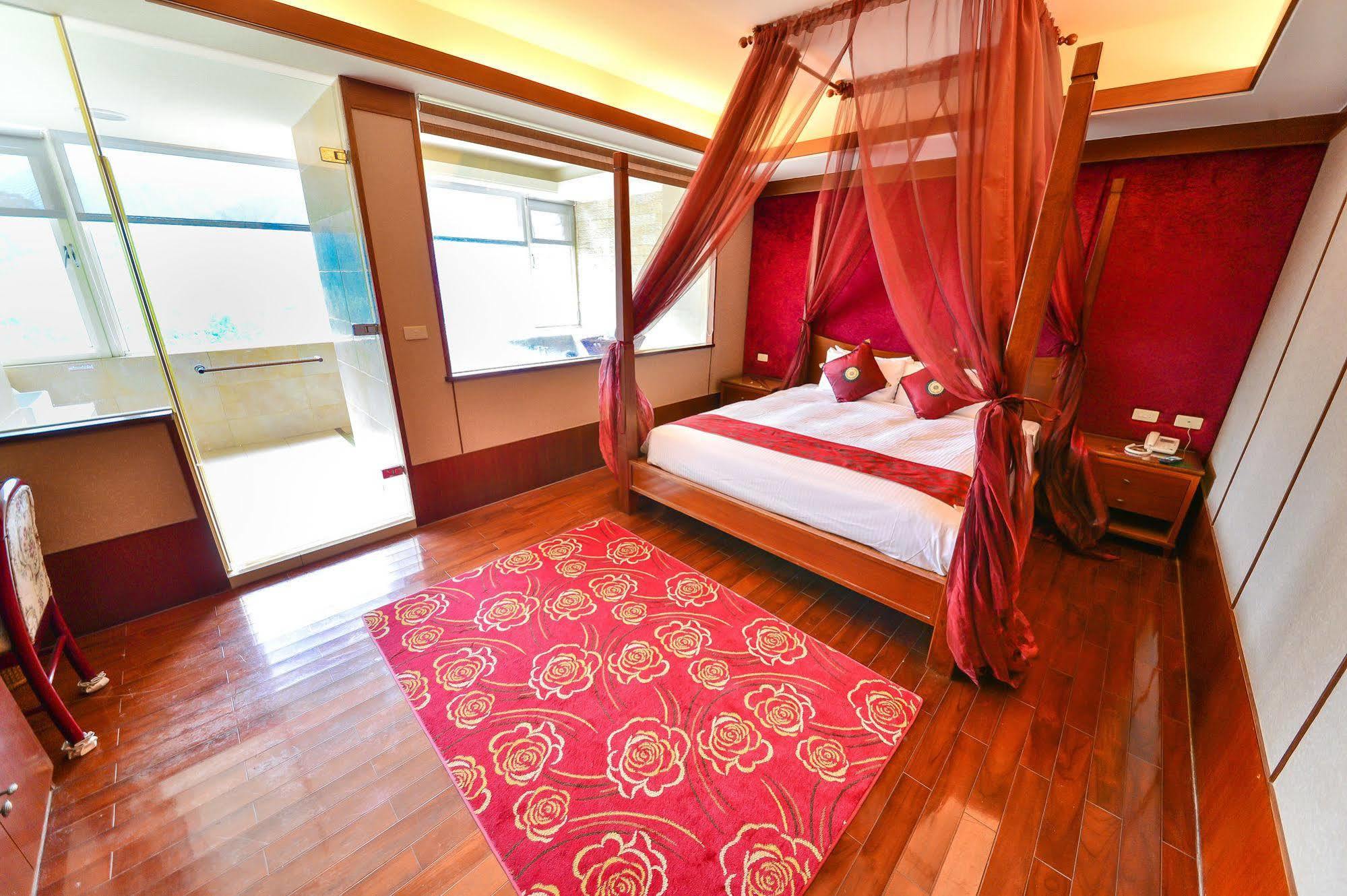 Dongpo Ti Lun Hotel Xinyi Eksteriør bilde